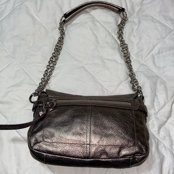 RARE EUC  Coach Metallic Chelsea Flap Crossbody 17808 bag - Picture 7 of 14